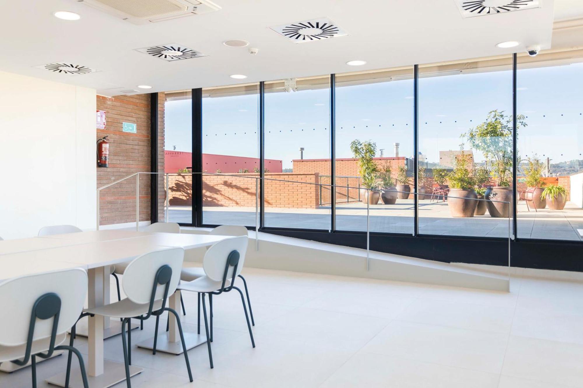 Hotel Terrassa Confort ภายนอก รูปภาพ