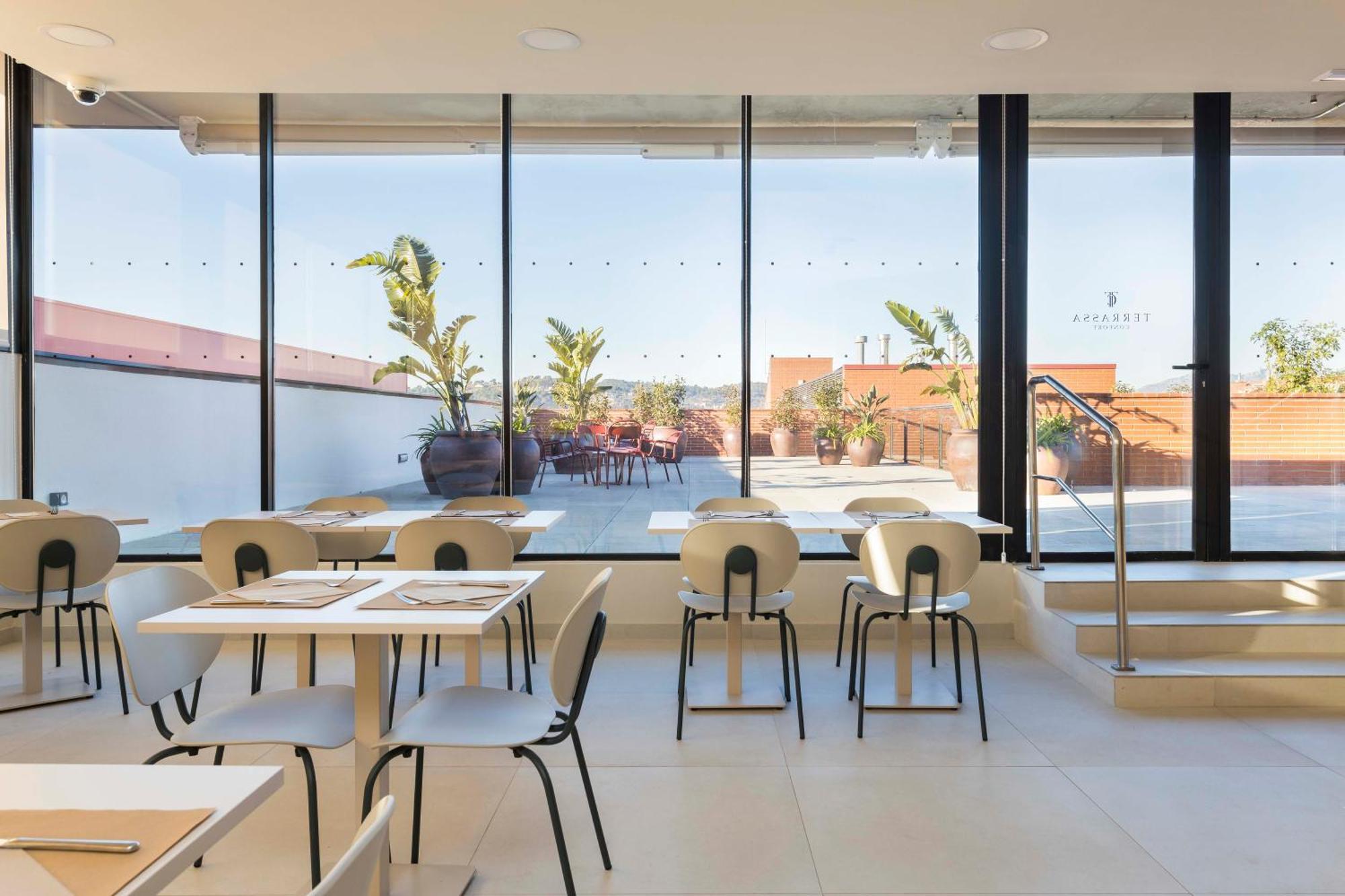 Hotel Terrassa Confort ภายนอก รูปภาพ
