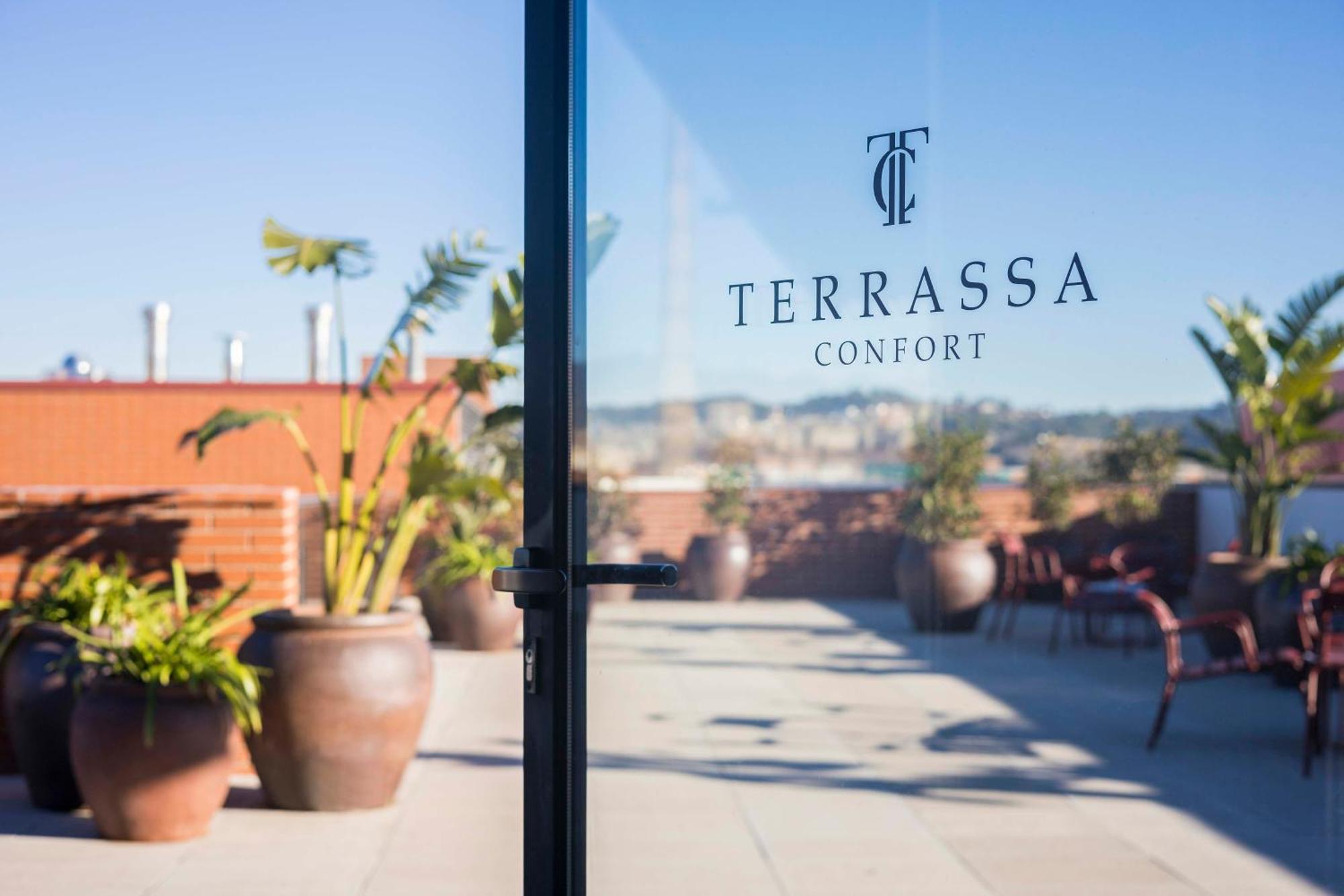 Hotel Terrassa Confort ภายนอก รูปภาพ