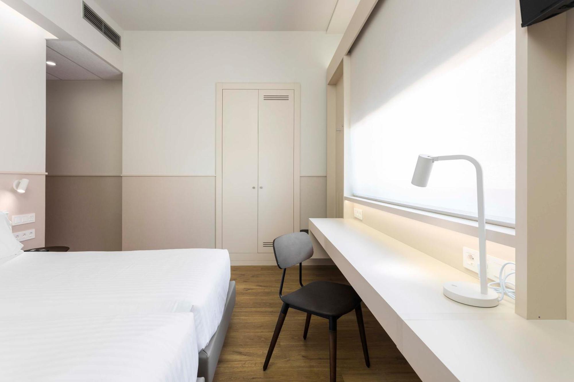 Hotel Terrassa Confort ภายนอก รูปภาพ